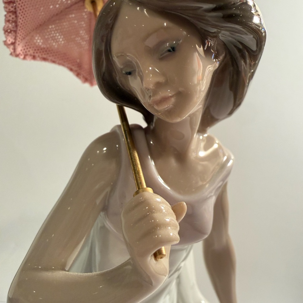 Lladro 7636 Afternoon Promenade